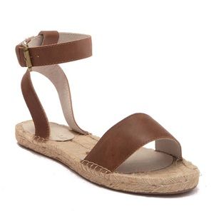Matisse NWT Tan Espadrille Sandal